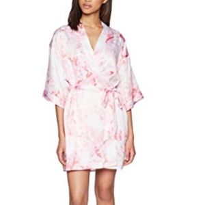 Muse Satin Kimono [NWT] Pink Tone Print